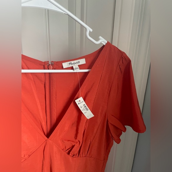 NWT Madewell V-Neck Flutter-Sleeve Midi Dress in southwestern clay - 6 - Picture 9 of 10